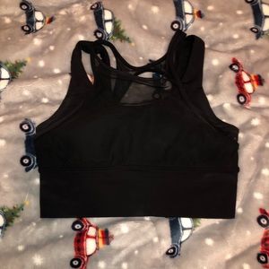 Lululemon sports bra